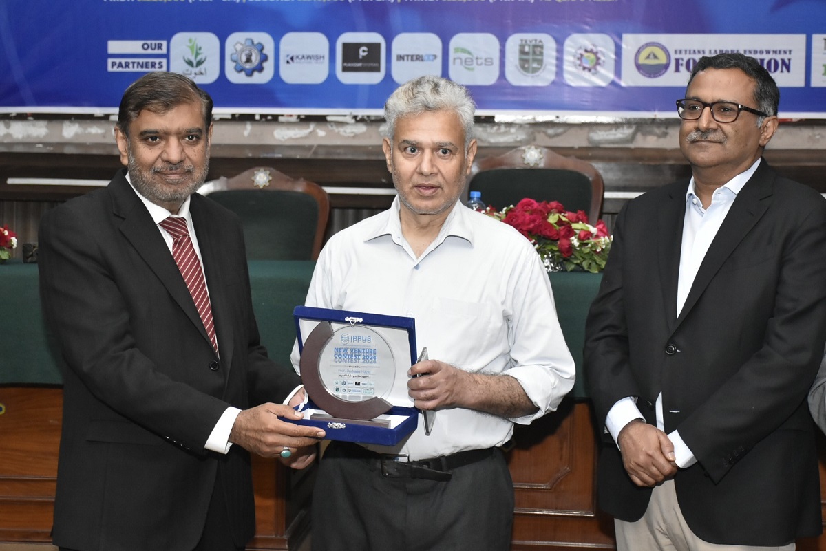“The more entrepreneurs a country has, the more its economy will thrive”, says Dr. Amjad Saqib, Founder of Akhuwat Foundation, at the awards ceremony of the New Venture Contest 2024 held at UET Lahore