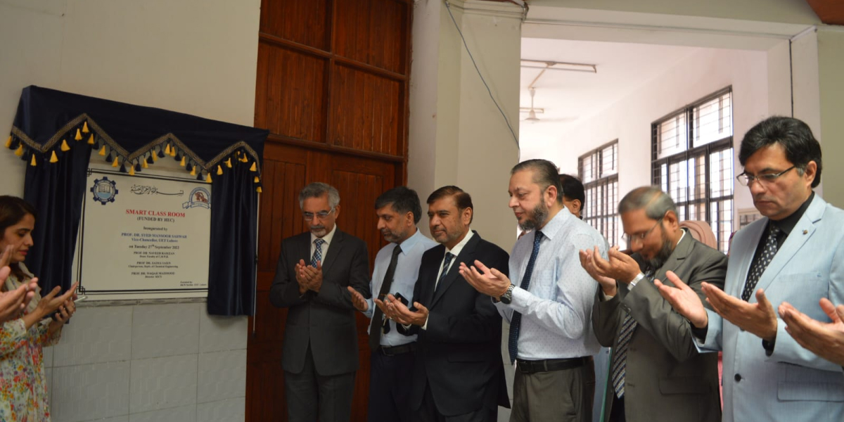 Prof. Dr. Syed Mansoor Sarwar inaugurated a smart classroom, a Catalysis and Energy Research lab, and a departmental Quality Enhancement Cell at UET Lahore