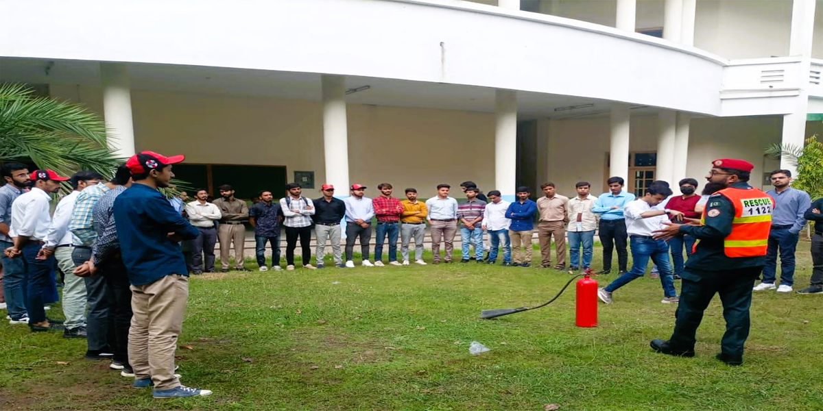 Two days RESCUE 1122 Training Workshop Organized by Mechanical Engineering Department, New Campus KSK